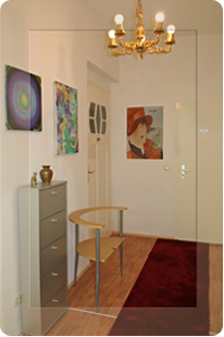 Foto des Eingangsbereiches der Kanzlei Sailer